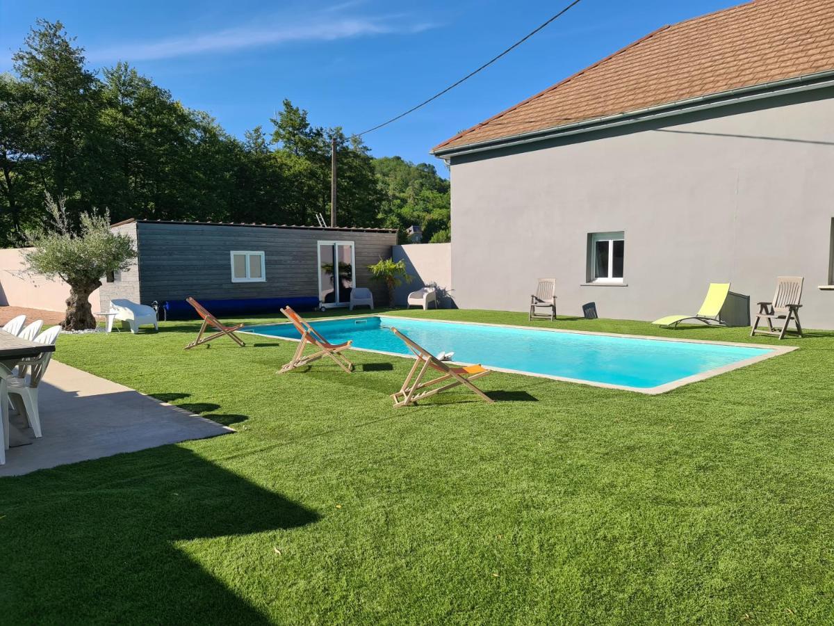 Gite Des Vernizeaux Le Creusot Exteriör bild